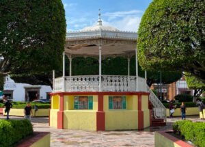 PLAZA FUNDADORES HOTEL RINCÓN DE LUNA SAN JUAN DEL RIO